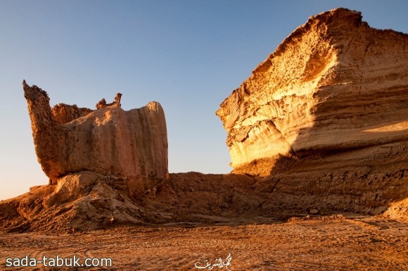 تكوينات جبلية في محافظة الوجه ( عدسة محمد احمد الشريف )