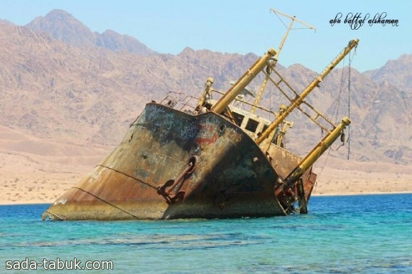 مشهد من سفينة حقل - ( عدسة ) ابراهيم الشامان