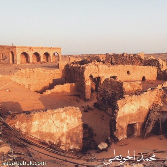 آثار قرية ذات الحاج بتبوك ( عدسة - محمد الحويطي )