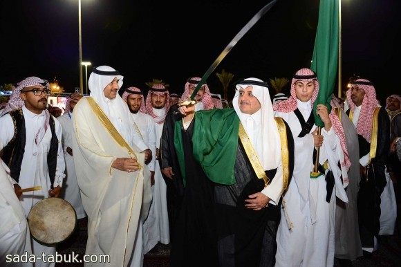 الأمير فهد بن سلطان يشارك أهالي تبوك فرحتهم بعيد الفطر ١٤٣٨