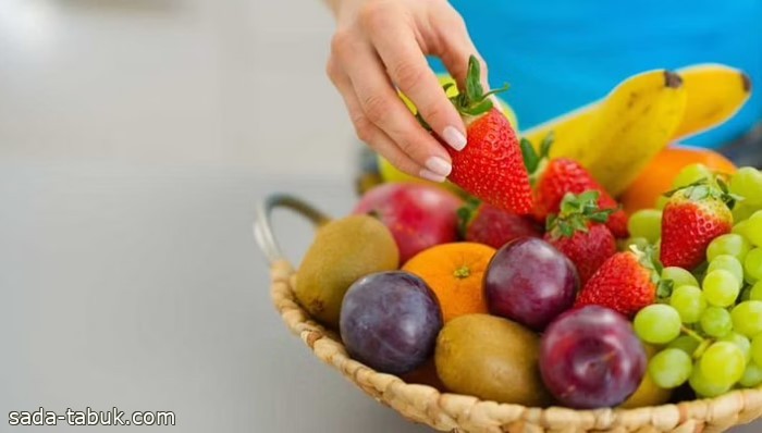 "الصحة الخليجي": لا ضرر من تناول الفاكهة بعد الوجبات