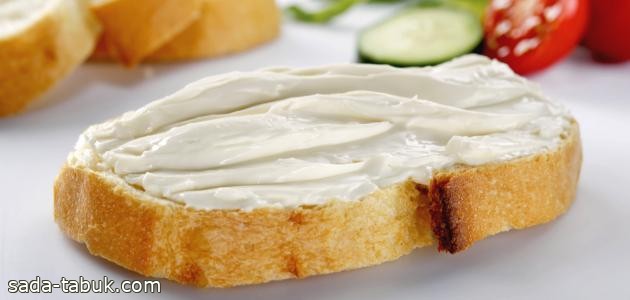 "الغذاء والدواء": معظم منتجات الجبن السائل بالأسواق لا تحتوي على مواد ضارة