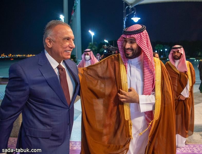 ولي العهد يستقبل رئيس الوزراء العراقي بمطار الملك عبدالعزيز الدولي