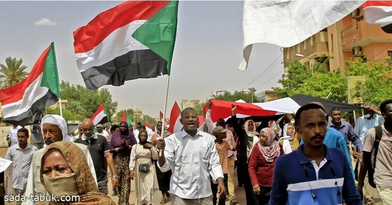 السودانيون يحتجون مجددا للمطالبة بسلطة مدنية