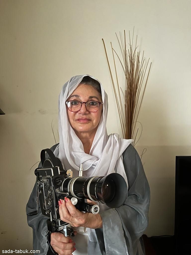 " منى النمرسي " تقيم ورشة عن الإخراج السينمائي في جدة