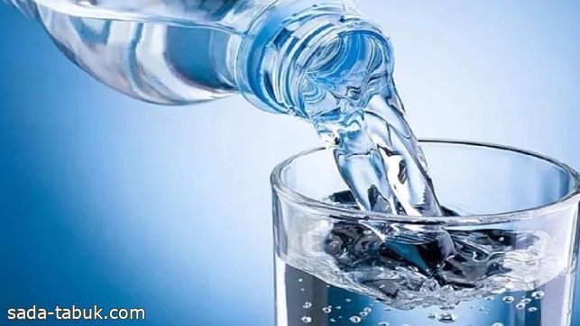 «الغذاء والدواء»: الصوديوم بالمياه المعبأة لا يشكل خطرًا على الصحة