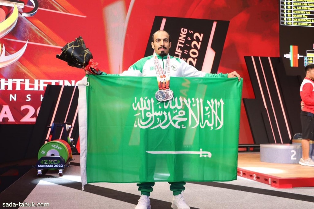الصقر السعودي الرباع منصور آل سليم يخطف فضية وبرونزيتين في بطولة آسيا للكبار بالبحرين