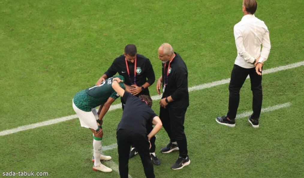 إصابة سلمان الفرج واستبداله من مباراة السعودية والأرجنتين في كأس العالم