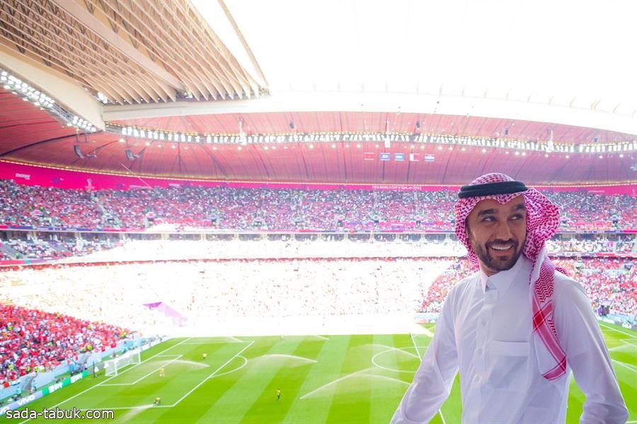 وزير الرياضة يكشف عن موقف السعودية من شراء مانشستر يونايتد أو ليفربول