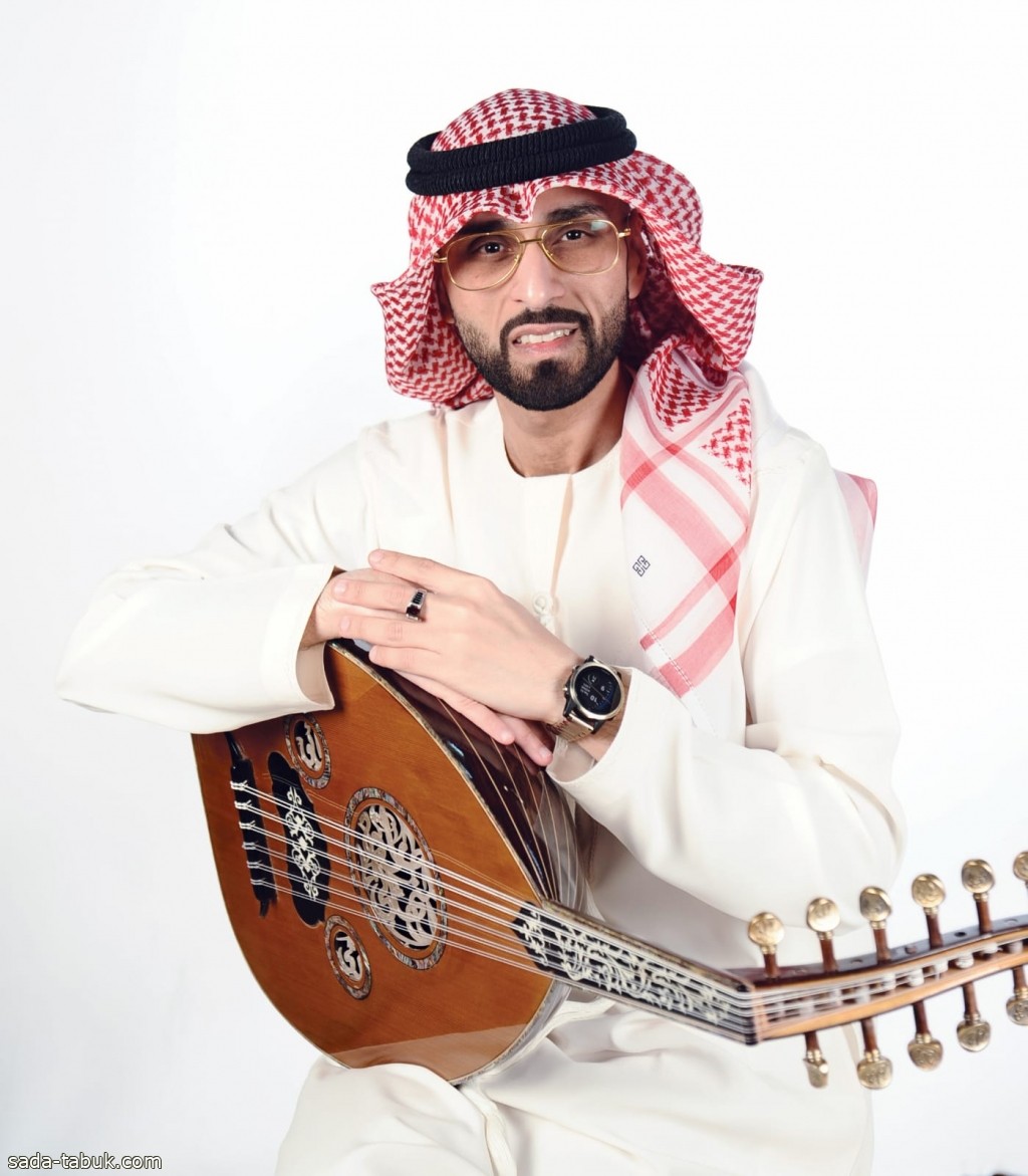 الفنان الاماراتي طارق المنهالي يهدي المغرب أغنية "سواها المغربي"