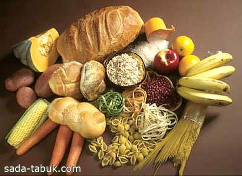 خبراء تغذية: 5 أطعمة غنية بالكربوهيدرات مفيدة للجسم