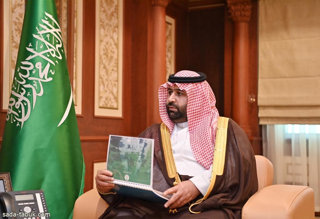 الأمير محمد بن عبدالعزيز يطلع على استعدادات انطلاق مهرجاني عسل جازان والبن السعودي