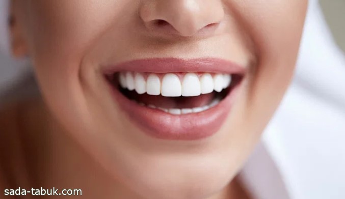 احذرها بشدة.. 6 "تقليعات" للصحة والجمال تؤثر سلباً في أسنانك