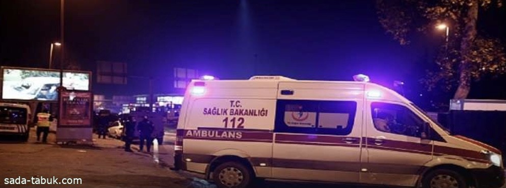 تركيا: إصابة 30 شخصا في حريق إندلع بعبارة