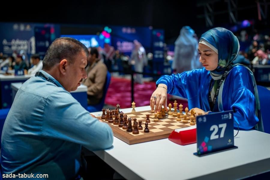 بمشاركة 100 لاعب ولاعبة.. انطلاق بطولة الشطرنج في الرياض