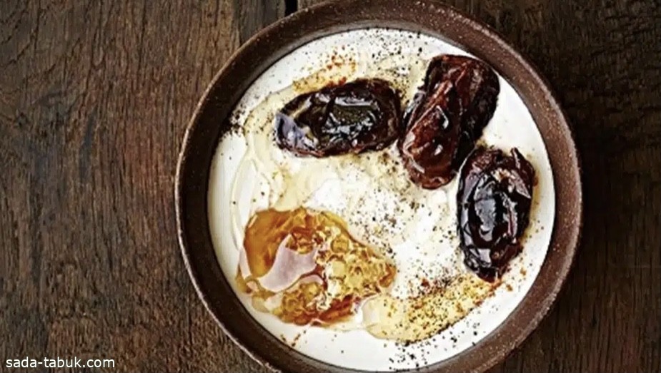 وجبة الزبادي والتمر- إليك فوائدها في سحور رمضان