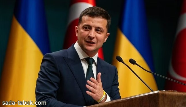 الرئيس الأوكراني يصل جدة لحضور القمة العربية الـ32
