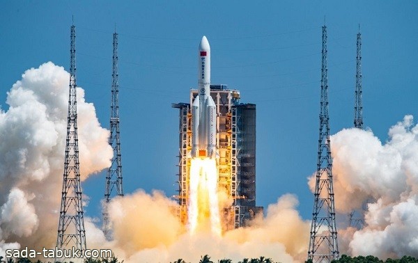 الصين تطلق سفينة الفضاء المأهولة "شنتشو16-"