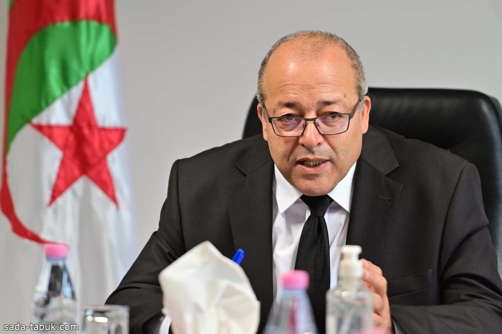 الجزائر : عزل وزير الاتصال بعد نشر خبر كاذب عن إبعاد سفير الإمارات