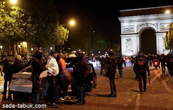 الداخلية الفرنسية: توقيف 322 شخصا على خلفية أعمال الشغب