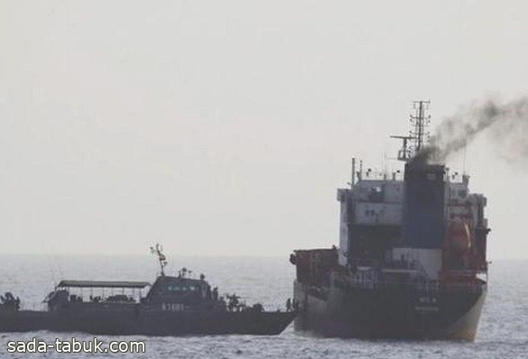 البحرية الأمريكية : إيران حاولت الاستيلاء على ناقلتين في خليج عمان