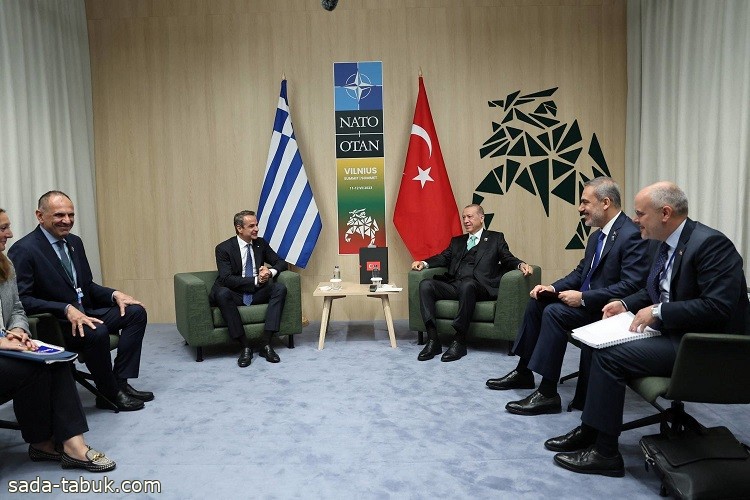 رئيس وزراء اليونان يجتمع مع أردوغان ويأمل أن تكون خطوة أولى لاستئناف العلاقات