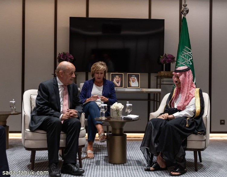 السعودية وفرنسا وأميركا تحث برلمان لبنان على انتخاب رئيس