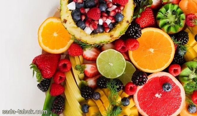 رغم أنها لا تحرق الدهون.. نصف ثمرة من هذه الفاكهة قبل كل وجبة يخفض الوزن