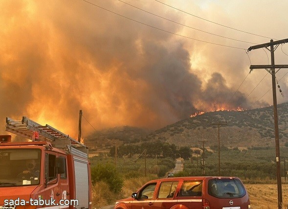 انفجارات إثر وصول حرائق غابات إلى مستودع ذخيرة للقوات الجوية اليونانية