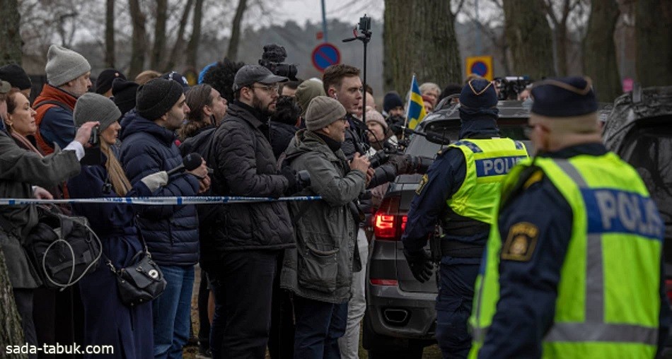 الدنمارك تدرس فرض قيود على احتجاجات يتخللها حرق نسخ من الكتب المقدسة