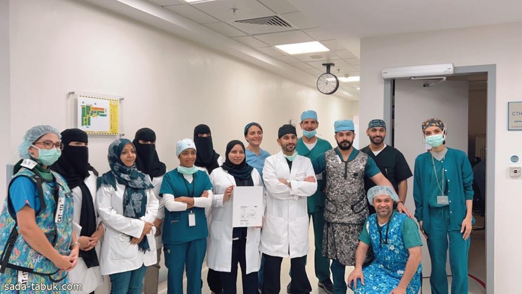 فريق طبي ينجح في زراعة شريحة استشعار للتواصل عن بعد في قلب مريض في مركز الأمير سلطان