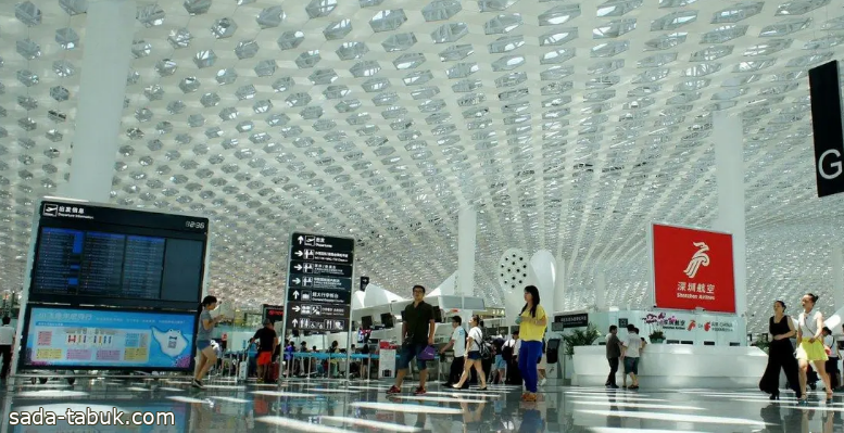 الصين تخفف شروط التأشيرات والإقامة في المدن لتعزيز اقتصادها