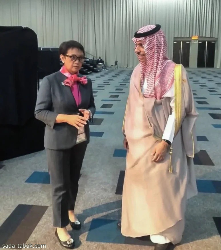 الأمير فيصل بن فرحان ونظيرته الإندونيسية يؤكدان على سبل تكثيف التنسيق الثنائي