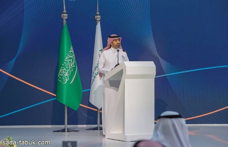وزير الموارد البشرية : إصدار أكثر من 2.3 مليون وثيقة عمل حر بالسعودية