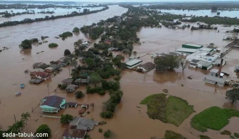 وفاة ما لا يقل عن 22 شخصا جراء الفيضانات جنوبي البرازيل