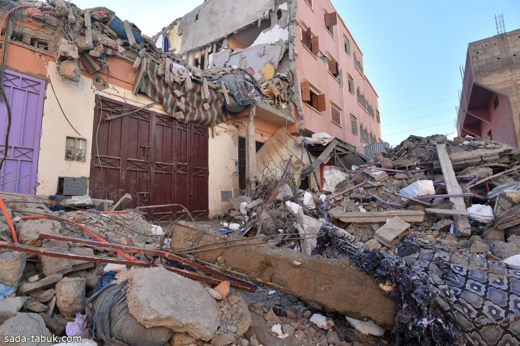 البحث عن ناجين من زلزال المغرب مستمر .. وعدد القتلى يرتفع إلى 2012