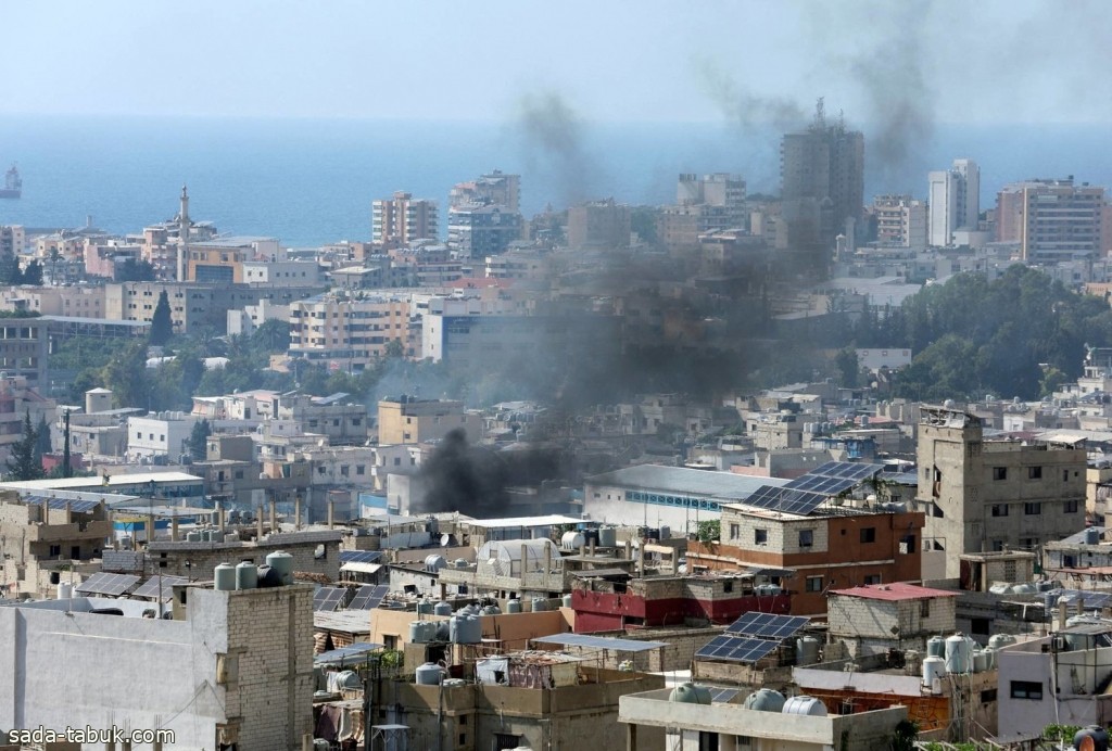 لبنان : فتح وحماس تتفقان على وقف إطلاق النار بمخيم عين الحلوة