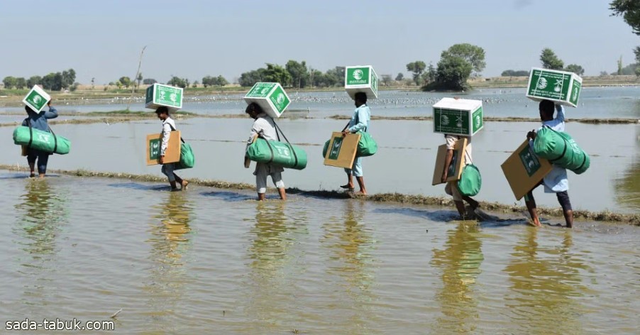 "إغاثي الملك" يوزّع "380" حقيبة إيوائية للمتضرّرين من الفيضانات في باكستان