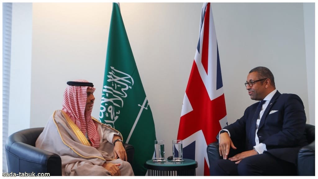 وزير الخارجية لنظيره البريطاني : المملكة ترفض استهداف المدنيين وتطالب برفع الحصار عن غزة