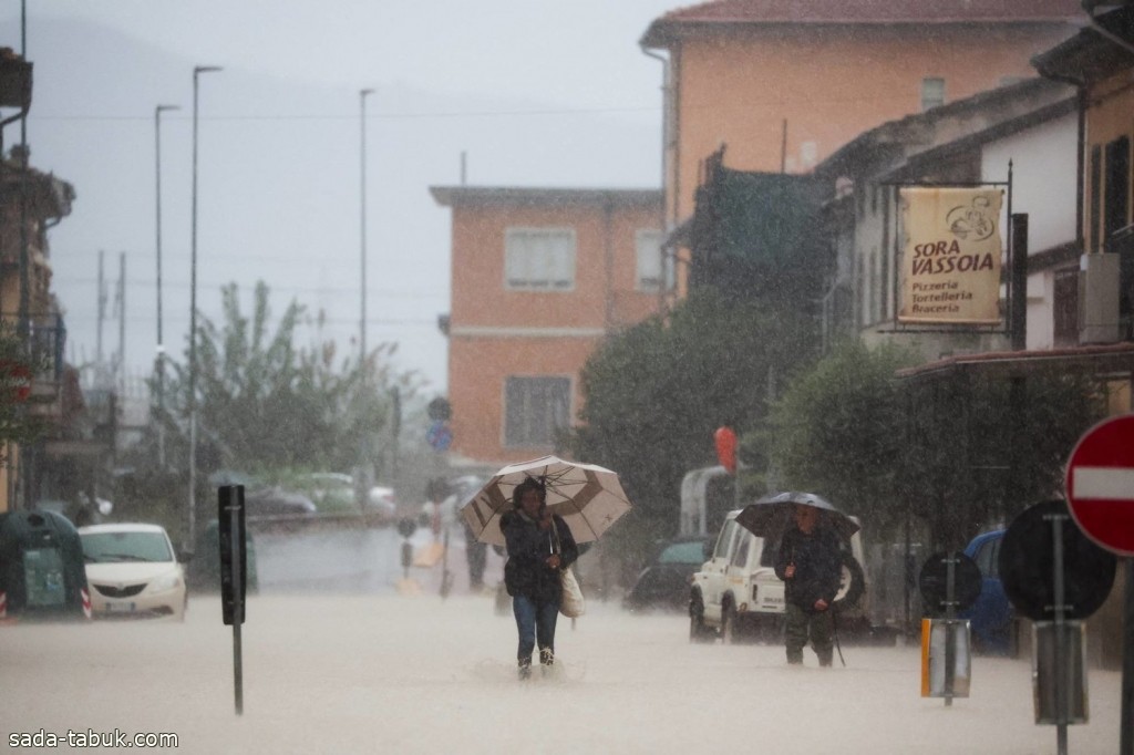 العاصفة كيران تودي بـ16 شخصاً على الأقلّ في غرب أوروبا