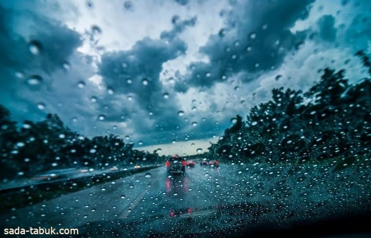 4 خطوات لقيادة آمنة عند هطول الأمطار تُهديها لك الإدارة العامة للمرور