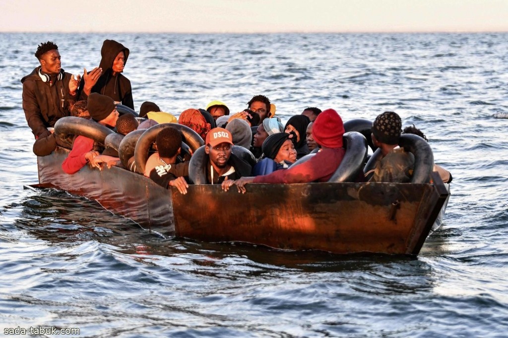 انتشال 7 جثث وضبط أكثر من 800 مهاجر بسواحل تونس