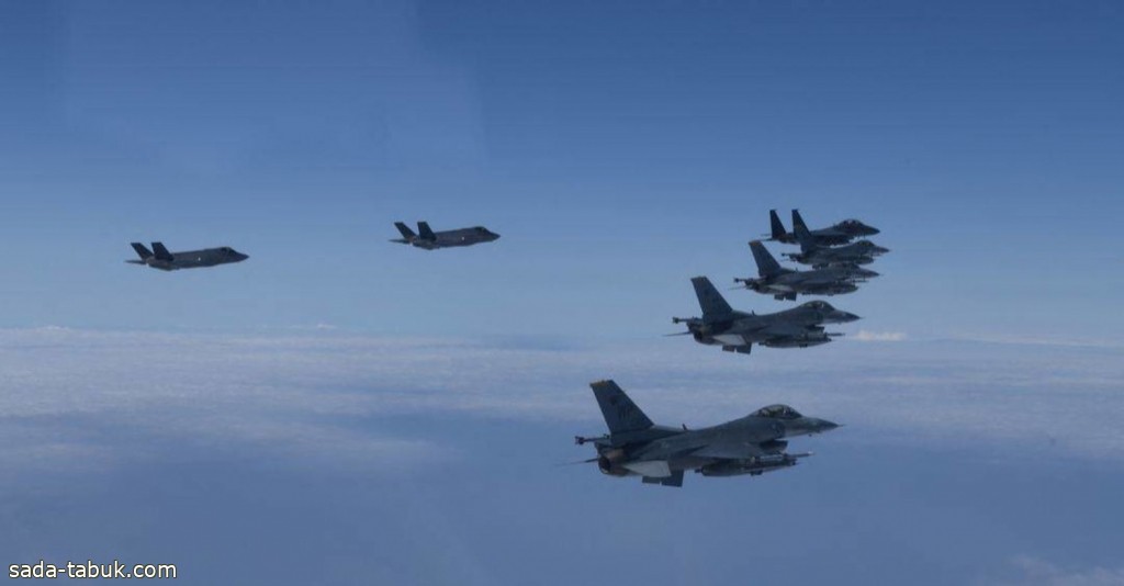 كوريا الجنوبية : 6 طائرات صينية وروسية دخلت منطقة تحديد الدفاع الجوي
