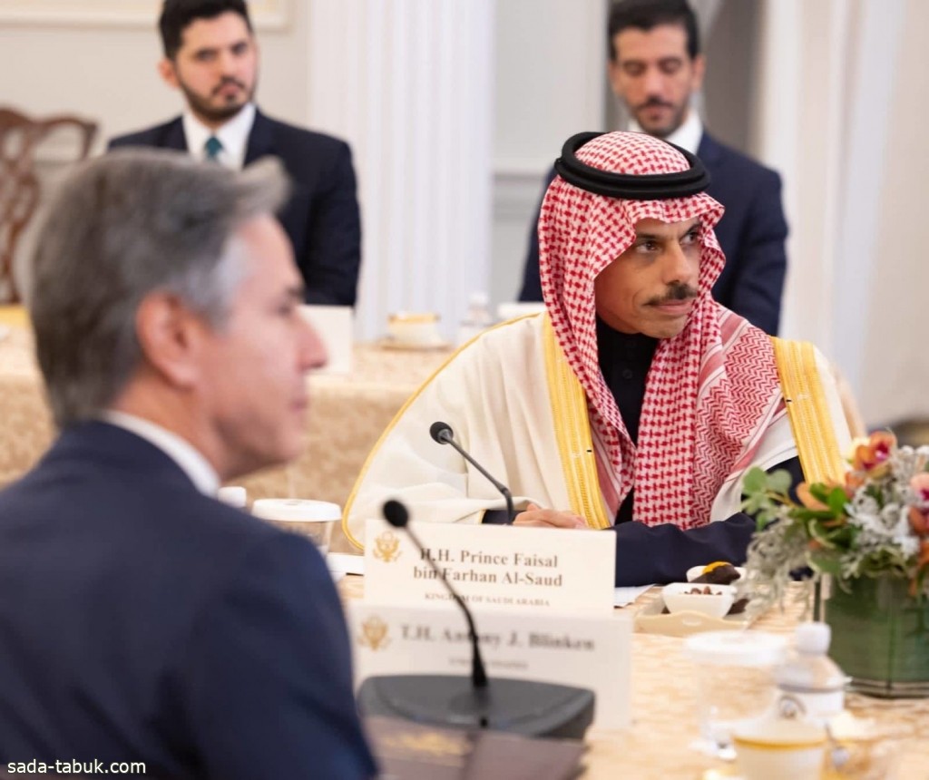 الأمير فيصل بن فرحان يتلقى اتصالا من نظيره الأميركي لبحث الوضع في غزة