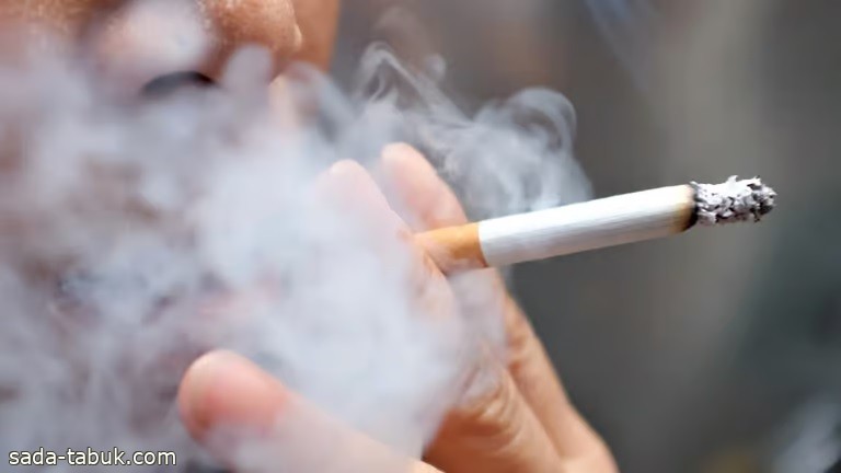 التدخين يقلّص حجم الدماغ ويزيد خطر الإصابة بالخرف والزهايمر