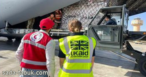 وصول أول شحنة بحرية بريطانية من المساعدات المقدمة لقطاع غزة إلى مصر