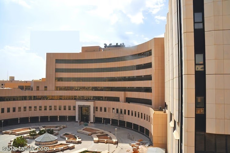 "مركز الأذن" بجامعة الملك سعود ينجح في زراعة قوقعة إلكترونية بالتخدير الموضعي
