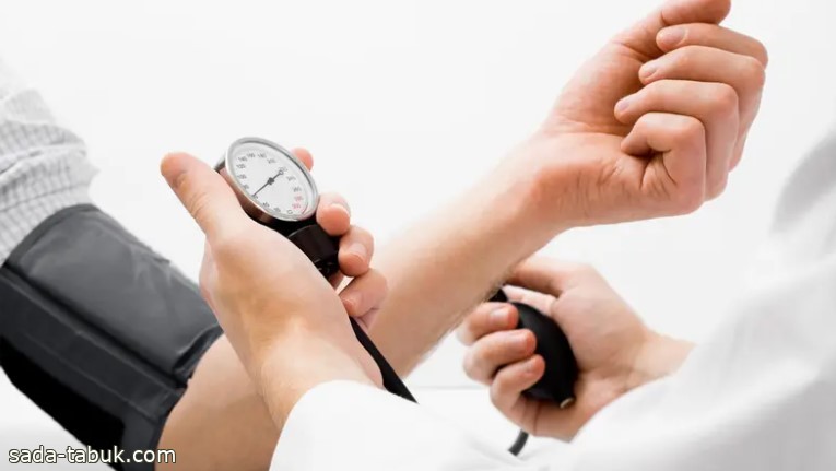 4 عادات صباحية تخفض ضغط الدم