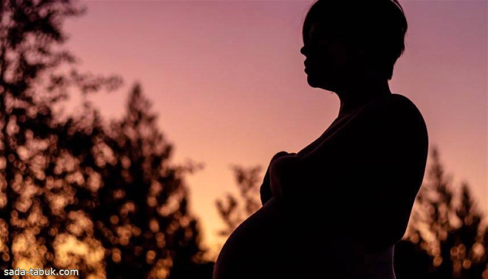 "دراسة": حزن الحامل يؤثر على الجنين