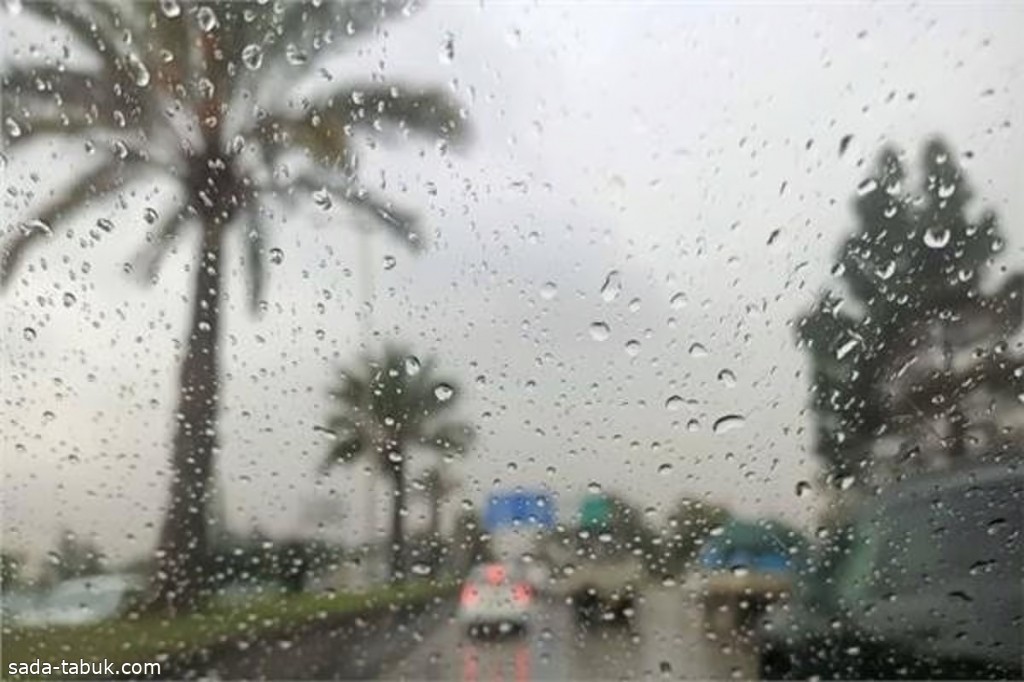 تنبيه بأمطار خفيفة وصواعق رعدية على تبوك والمدينة المنورة